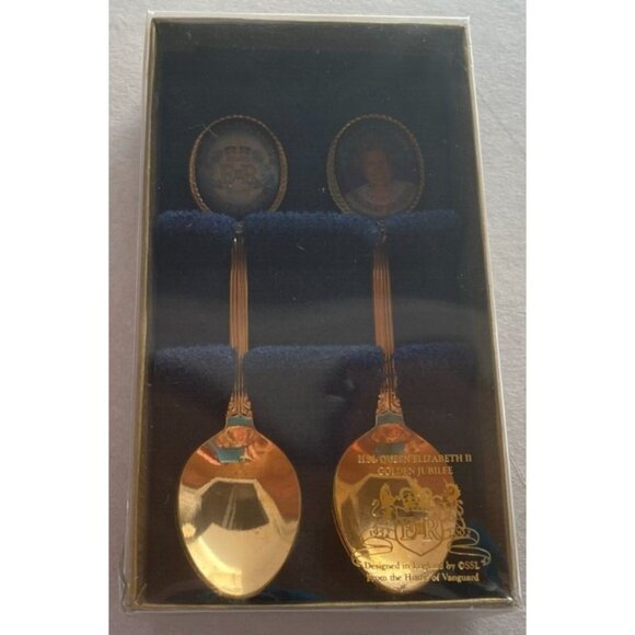 HM Queen Elizabeth II Golden Jubilee Spoon Set, Gold-Toned, House of Vanguard - Picture 5 of 6